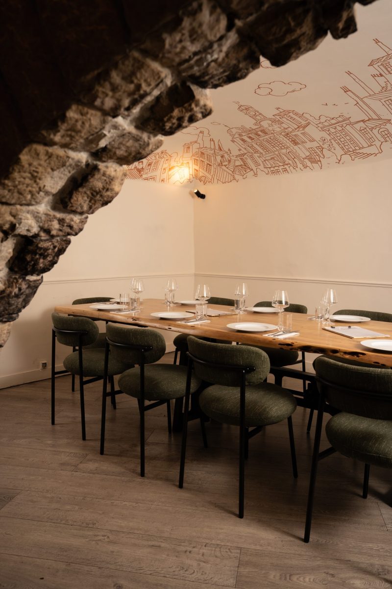 Salle privatisable avec fresque murale